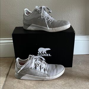 Sorel Women’s Light Gray Sneakers